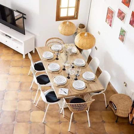 Casa Platano: Oceanview Oasis With Private Pool And Family-friendly Amenities * Poris de Abona